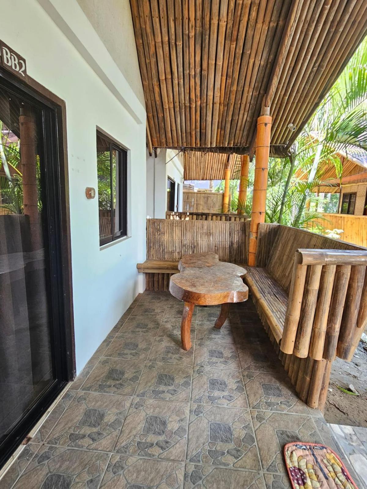 Big Bamboo Beach Resort Sipalay Buitenkant foto
