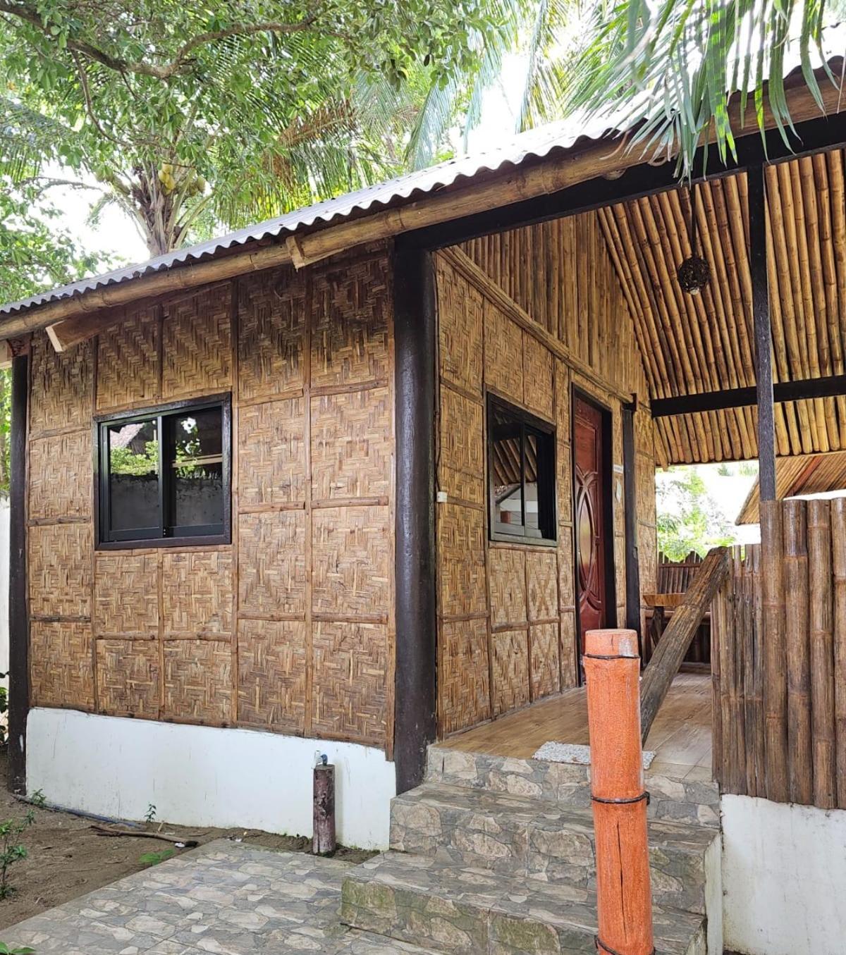 Big Bamboo Beach Resort Sipalay Buitenkant foto