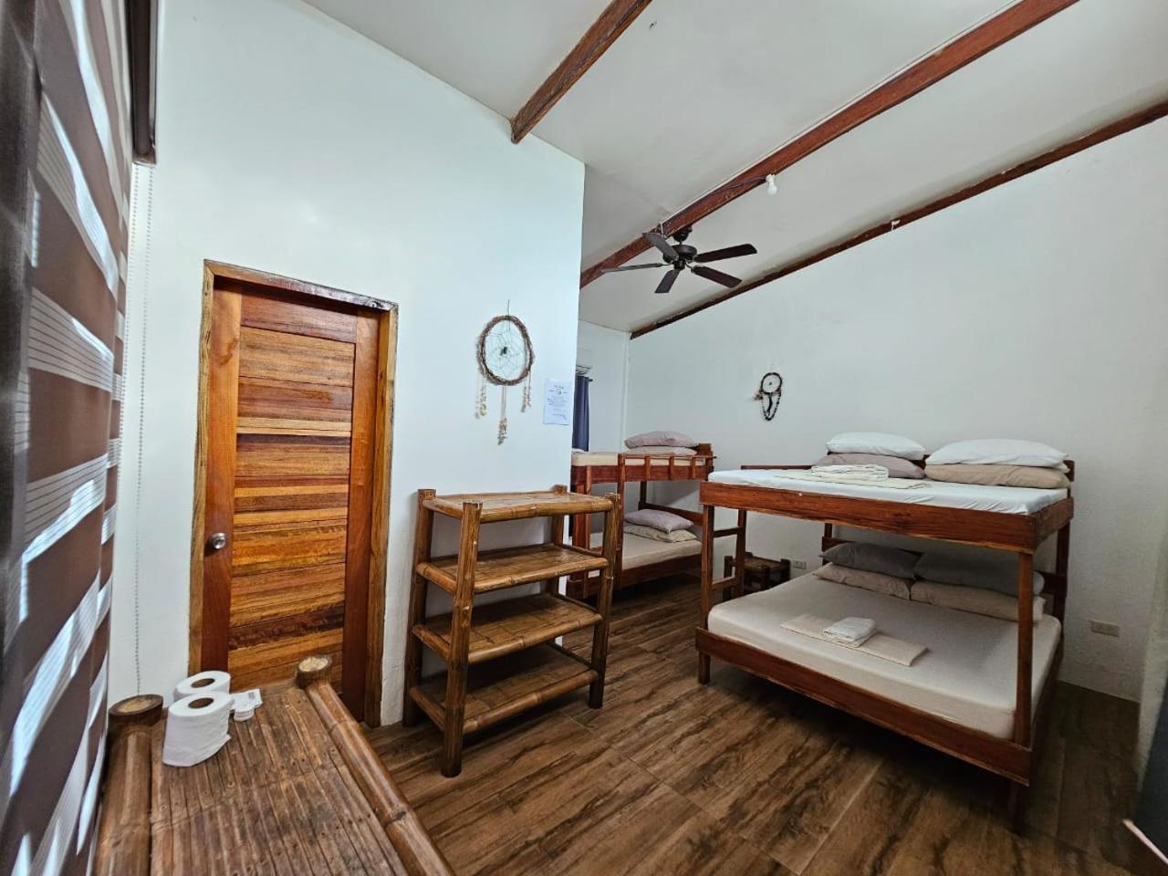 Big Bamboo Beach Resort Sipalay Buitenkant foto