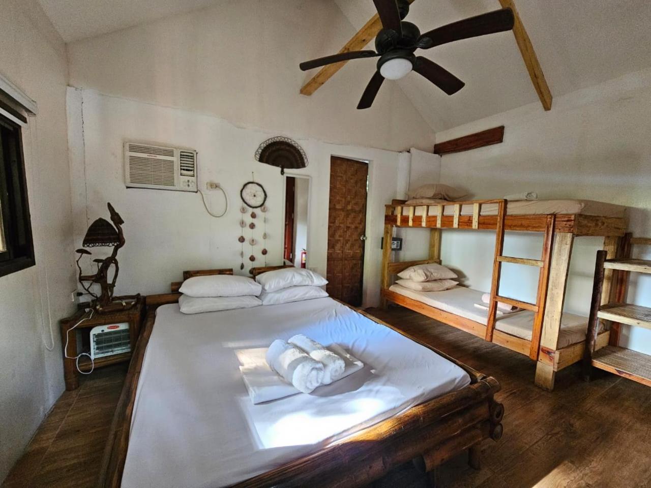 Big Bamboo Beach Resort Sipalay Buitenkant foto