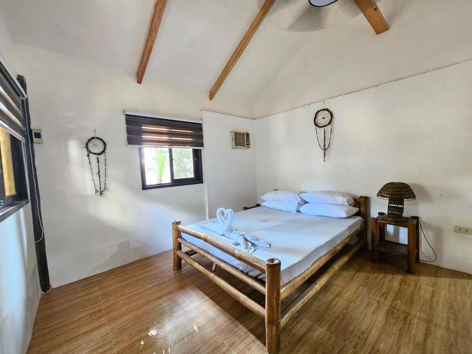 Big Bamboo Beach Resort Sipalay Buitenkant foto